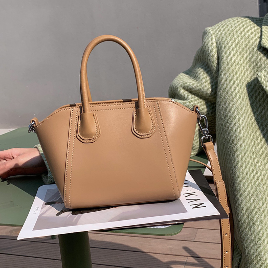 Bayang Sari Jelita Handbag