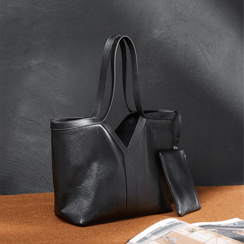 Embun Malam Yujana Tote Bag