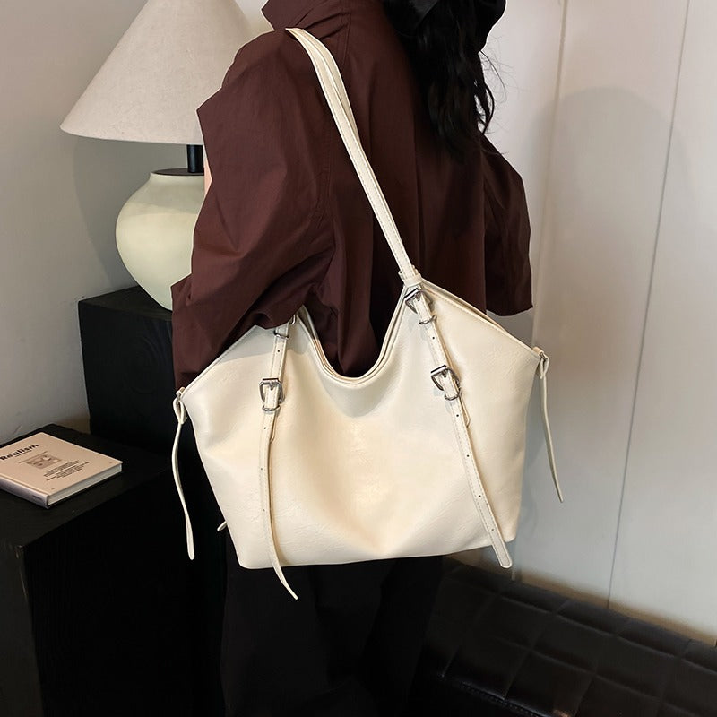 Bayang Sari Puspa Shoulder Tote