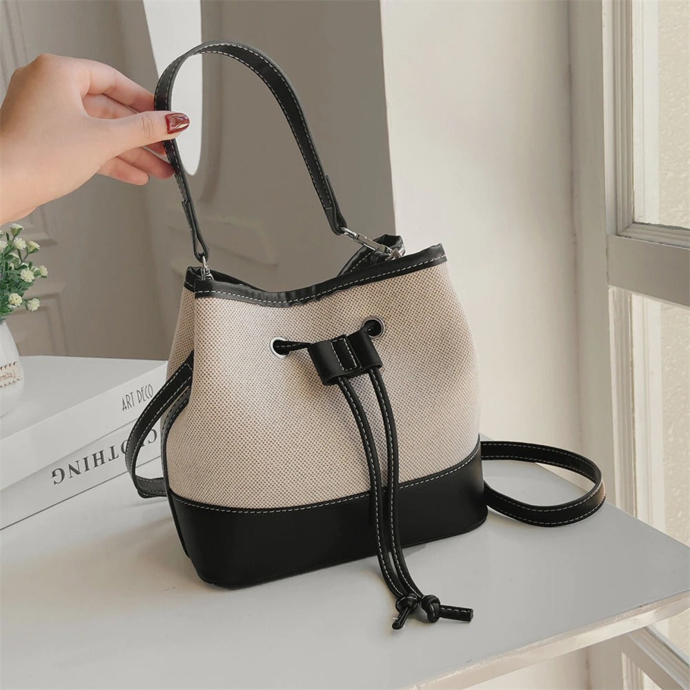 Bumi Lestari Bucket bag