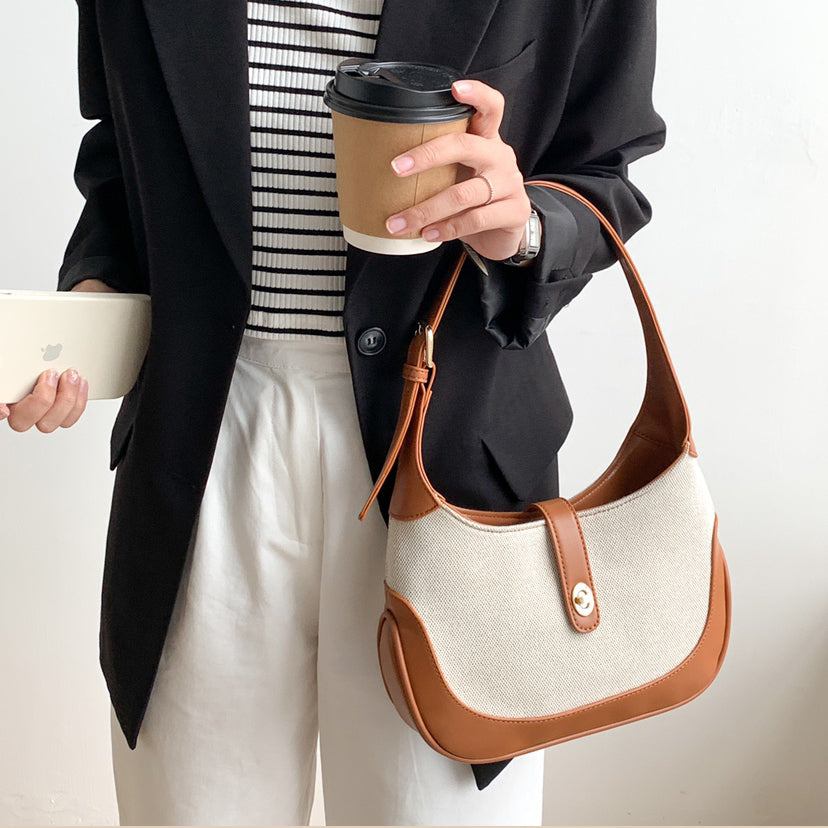 Bumi Lestari Shoulder Bag