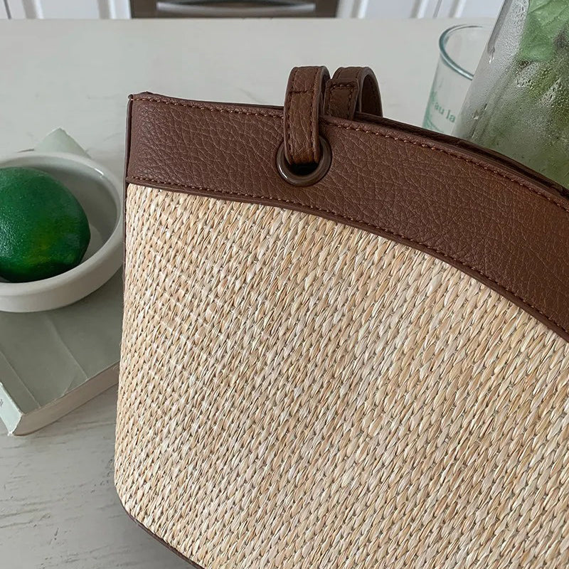 Bumi Lestari Straw Tote