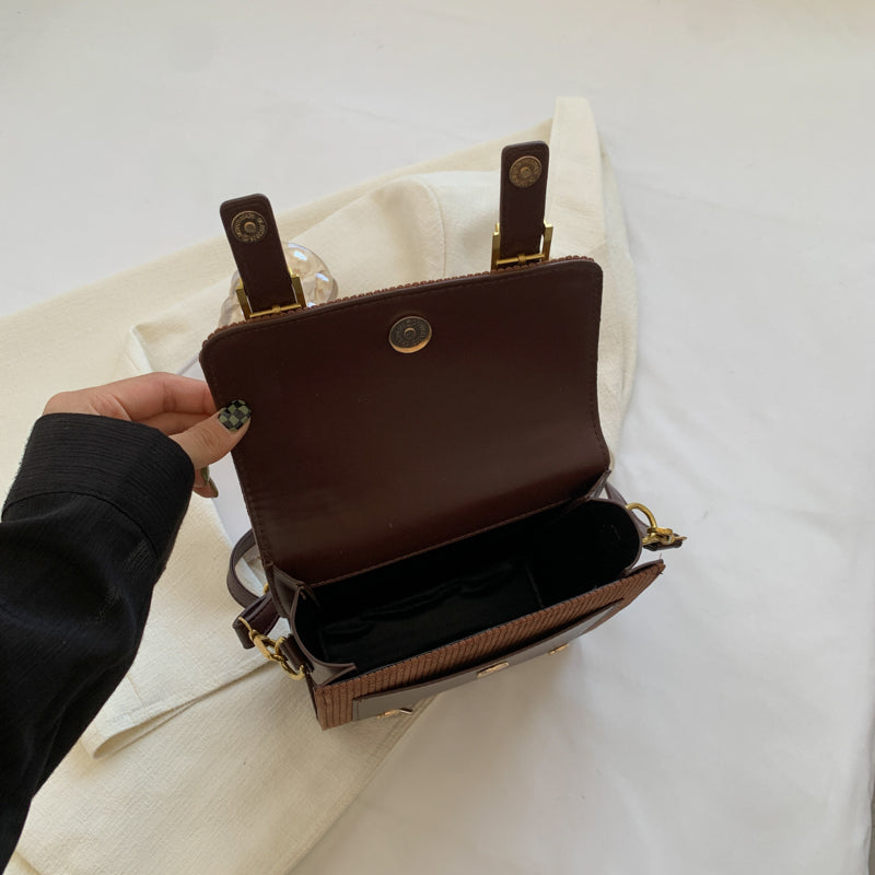 Rimba Jelita Corduroy Bagpack