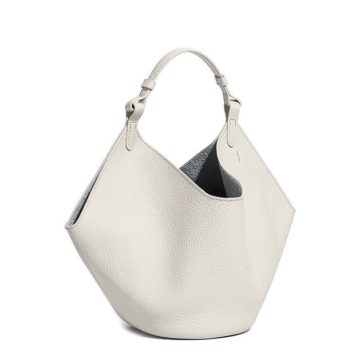 Embun Malam Kuntum Basket Tote Bag