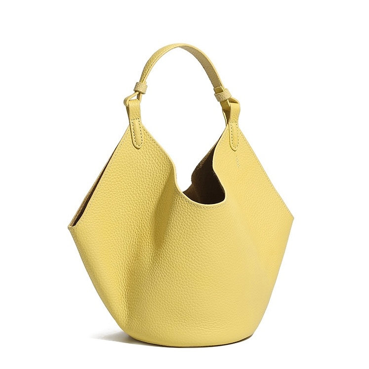 Embun Malam Kuntum Basket Tote Bag