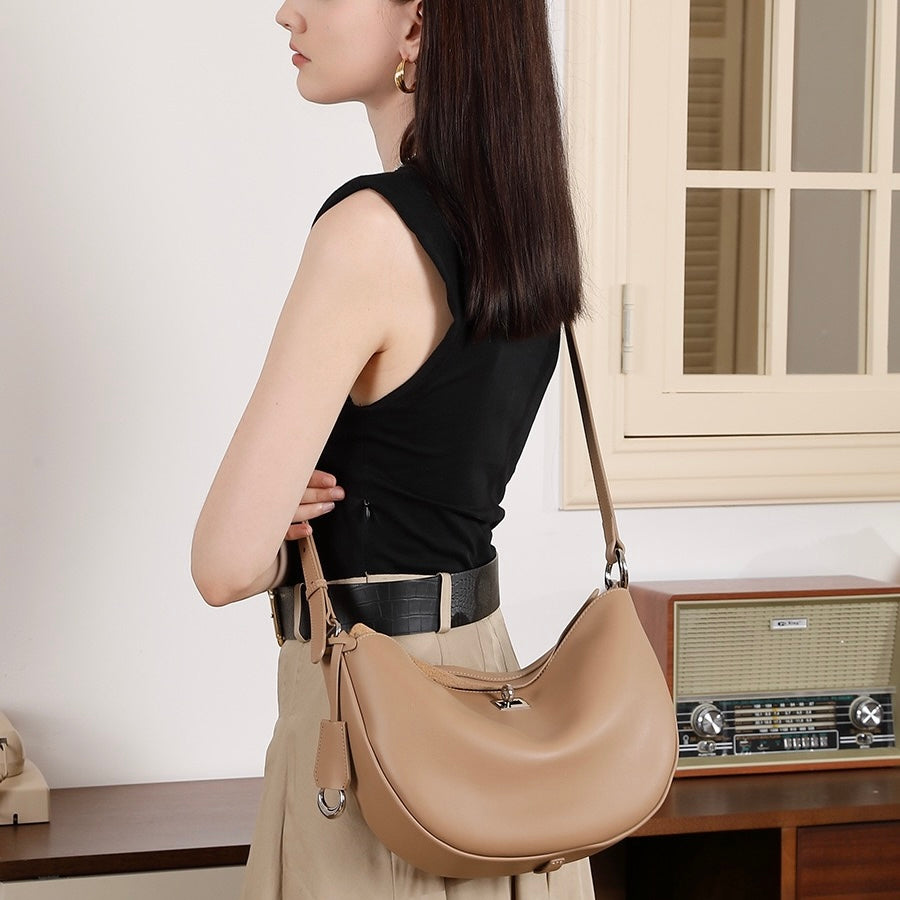 Bayang Sari Aruna Casual Bag