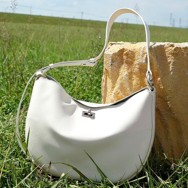 Bayang Sari Aruna Casual Bag