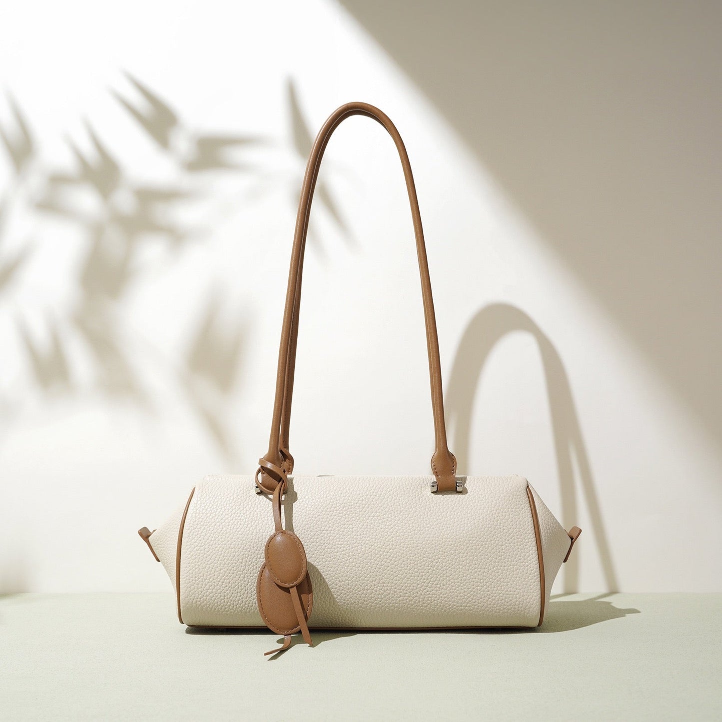 Bayang Sari Jelita Baguette Bag