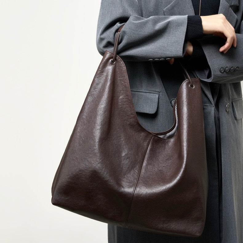 Bayang Sari Laksana Tote Bag
