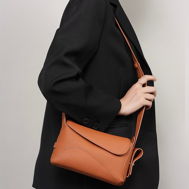 Bayang Sari Arca Crossbody Bag