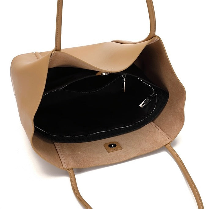 Bayang Sari Laksana Large Tote