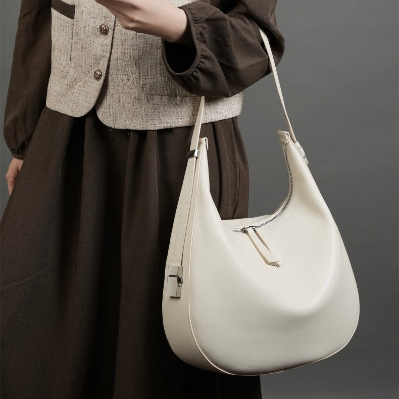 Embun Malam Aruna Shoulder Handbag