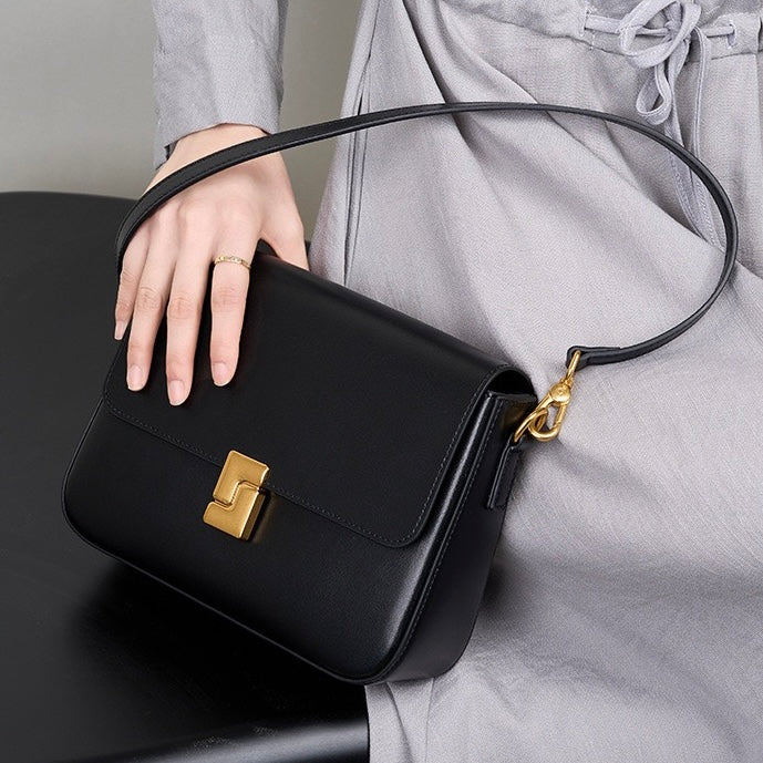 Embun Malam Suwita Shoulder Box Bag