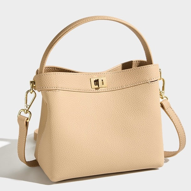 Embun Malam Santun Bucket Bag