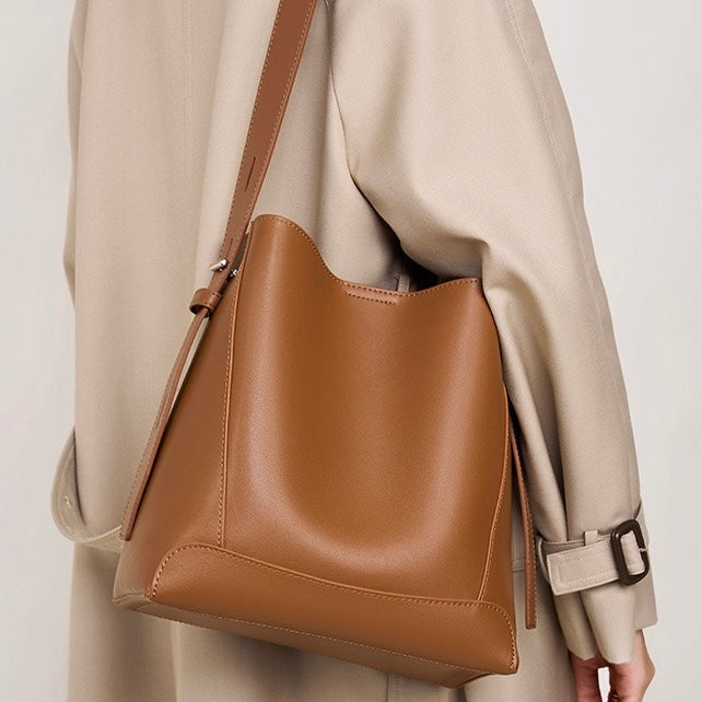 Bayang Sari Oversized Bucket Bag