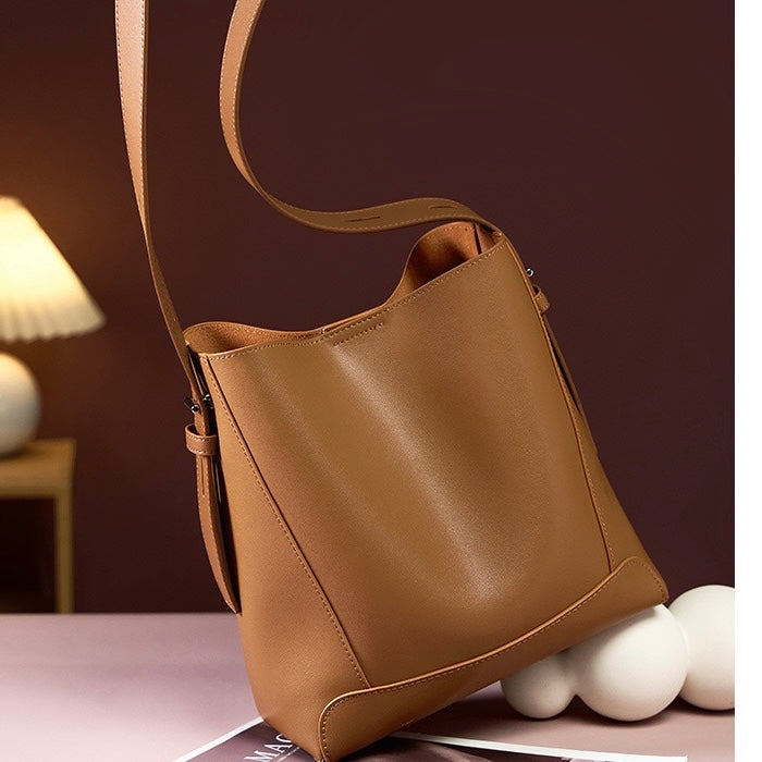 Bayang Sari Oversized Bucket Bag