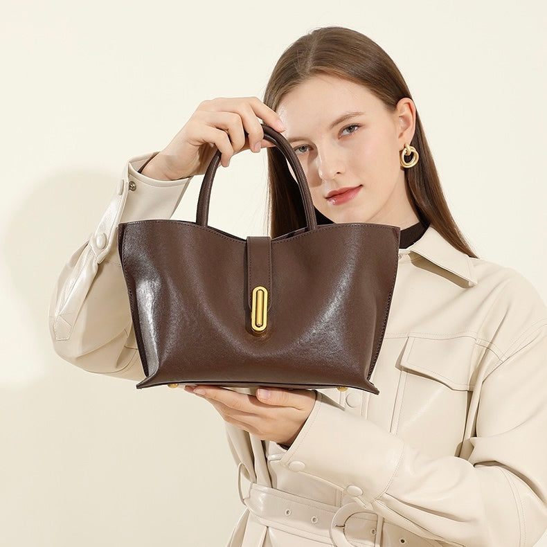 Bayang Sari Laksana Commuter Tote