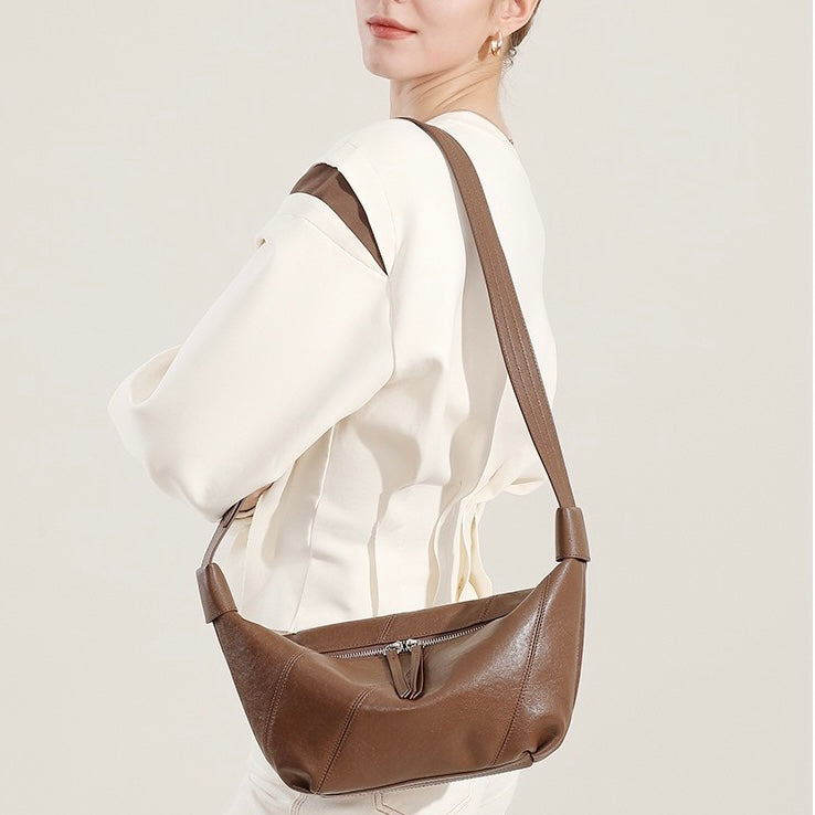 Embun Malam Cakra Crossbody Bag