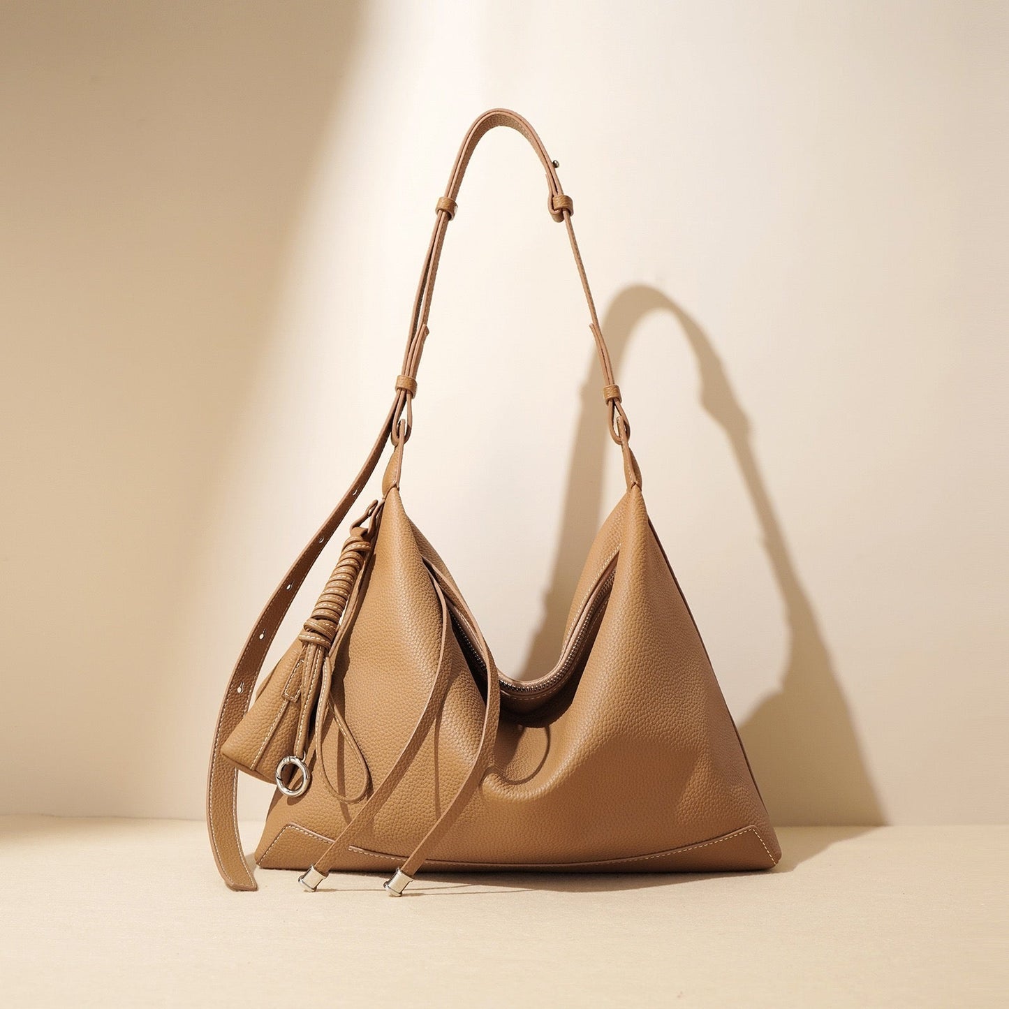 Bayang Sari Commuter Tote Bag