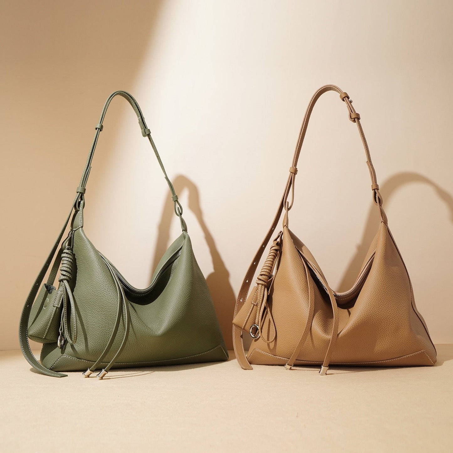 Bayang Sari Commuter Tote Bag