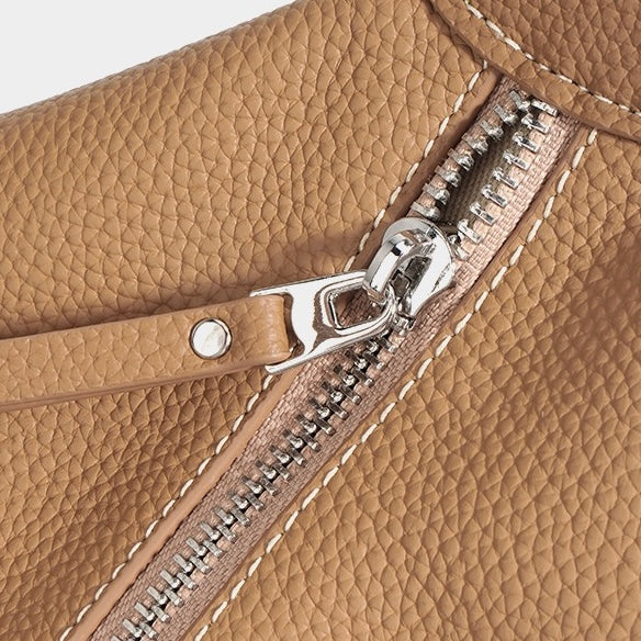 Bayang Sari Commuter Tote Bag