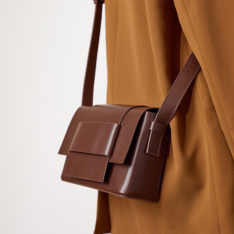 Bayang Sari Sisip Crossbody Shoulder Bag