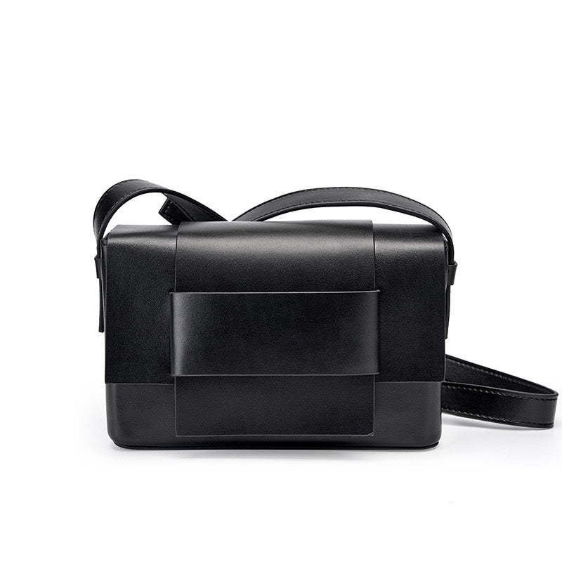 Bayang Sari Sisip Crossbody Shoulder Bag