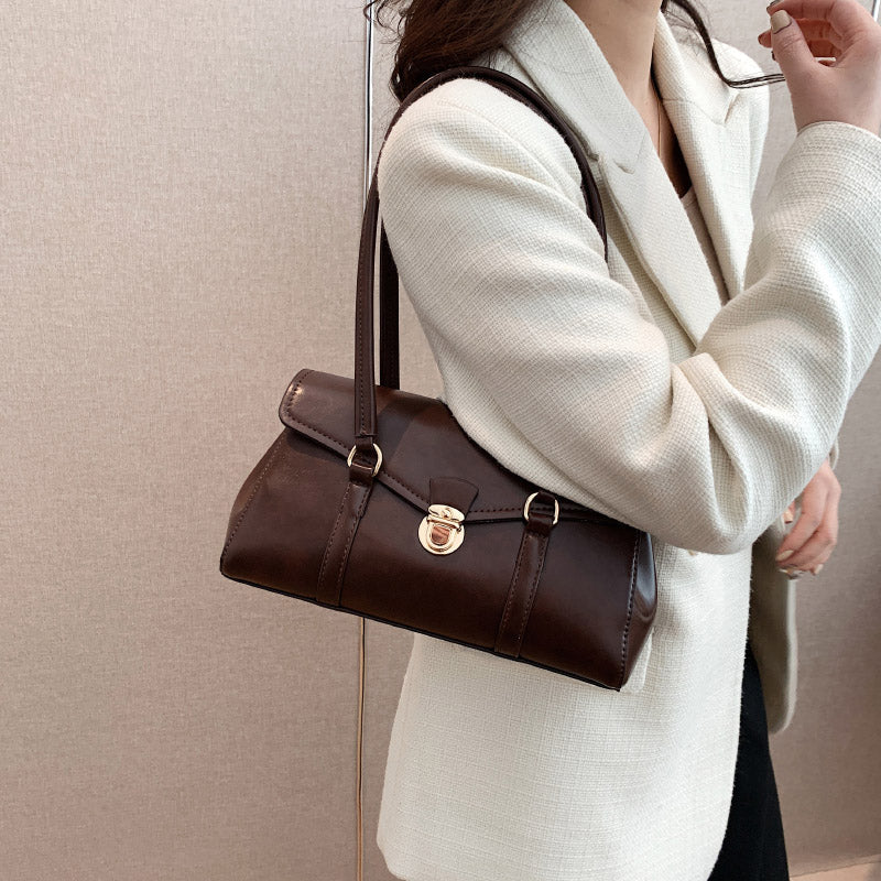 Embun Malam Vintage Shoulder Tote