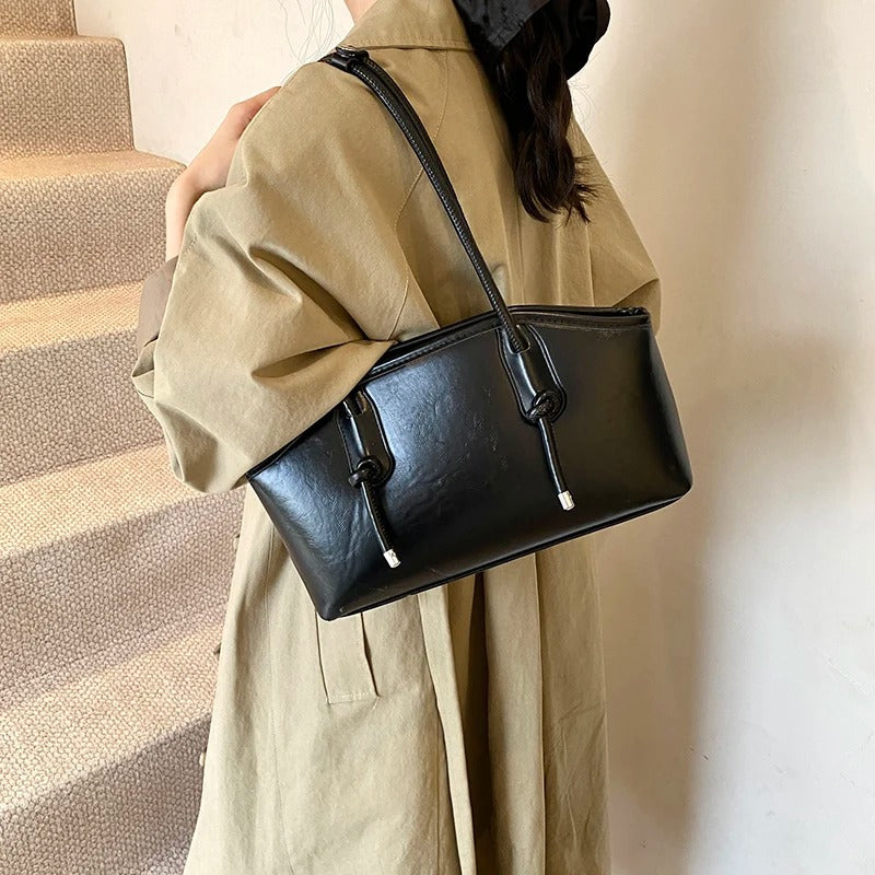 Embun Malam Vintage Shoulder Bag
