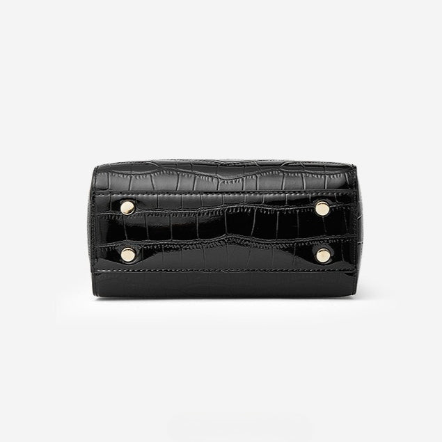 Embun Malam Mahar Shoulder Handbag