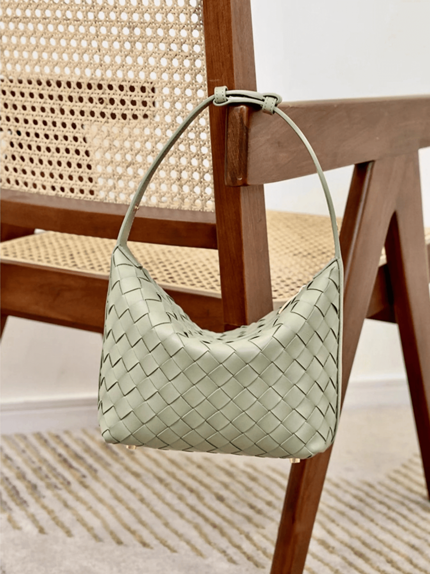 Meluraya Bicara Handbag