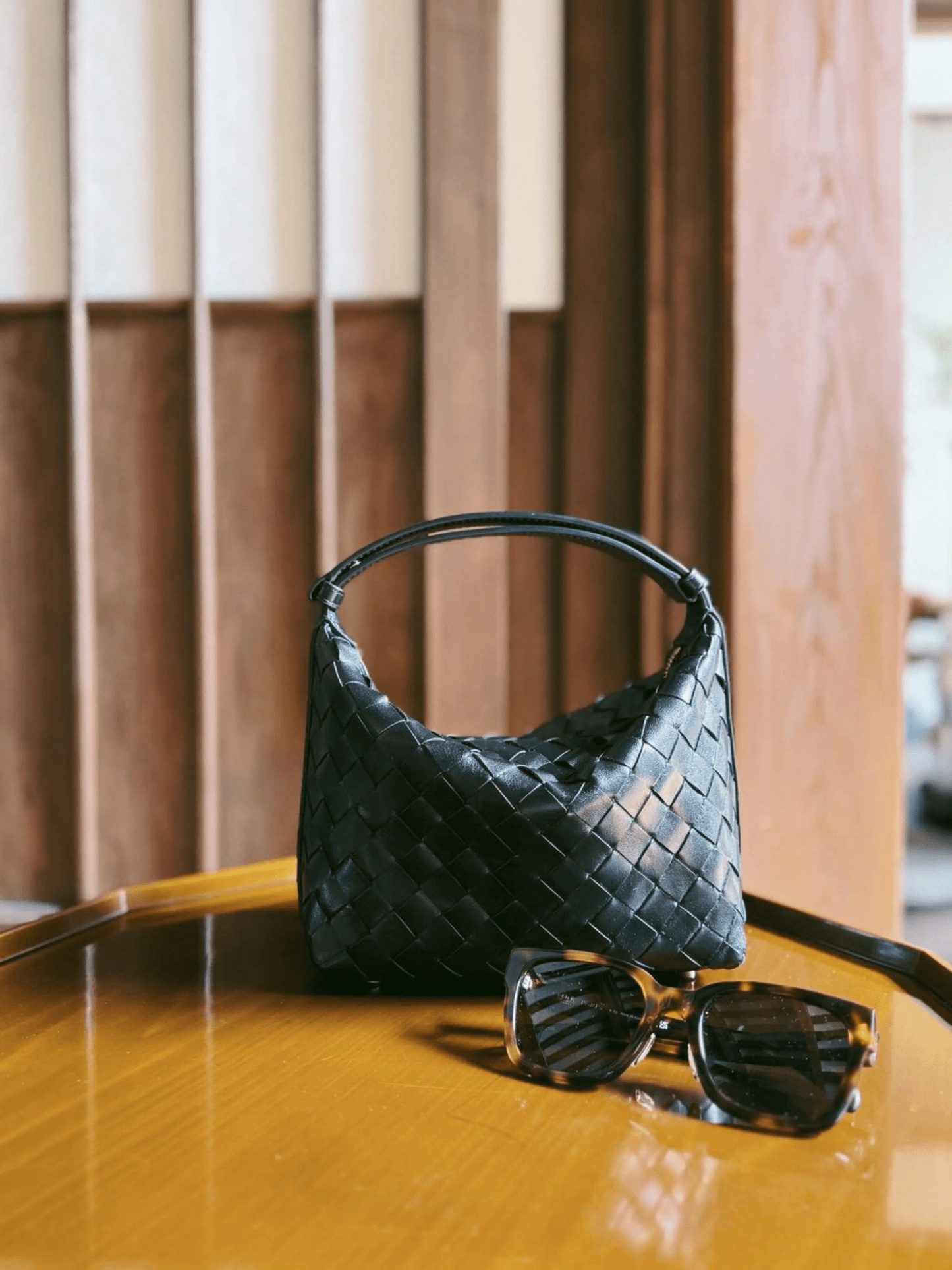 Meluraya Bicara Handbag