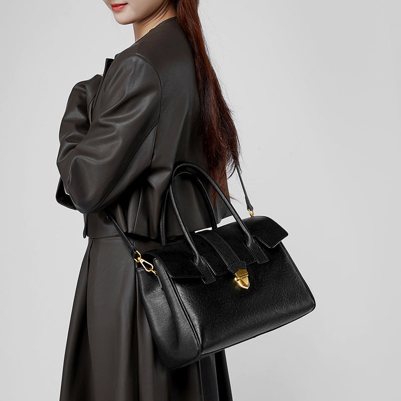 Embun Malam Gurindam Crossbody Bag