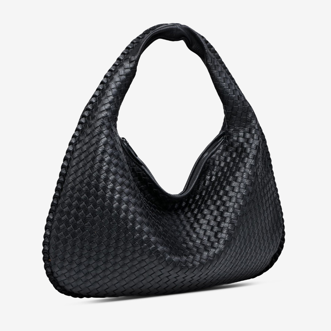 Meluraya Kesumba Tote Bag