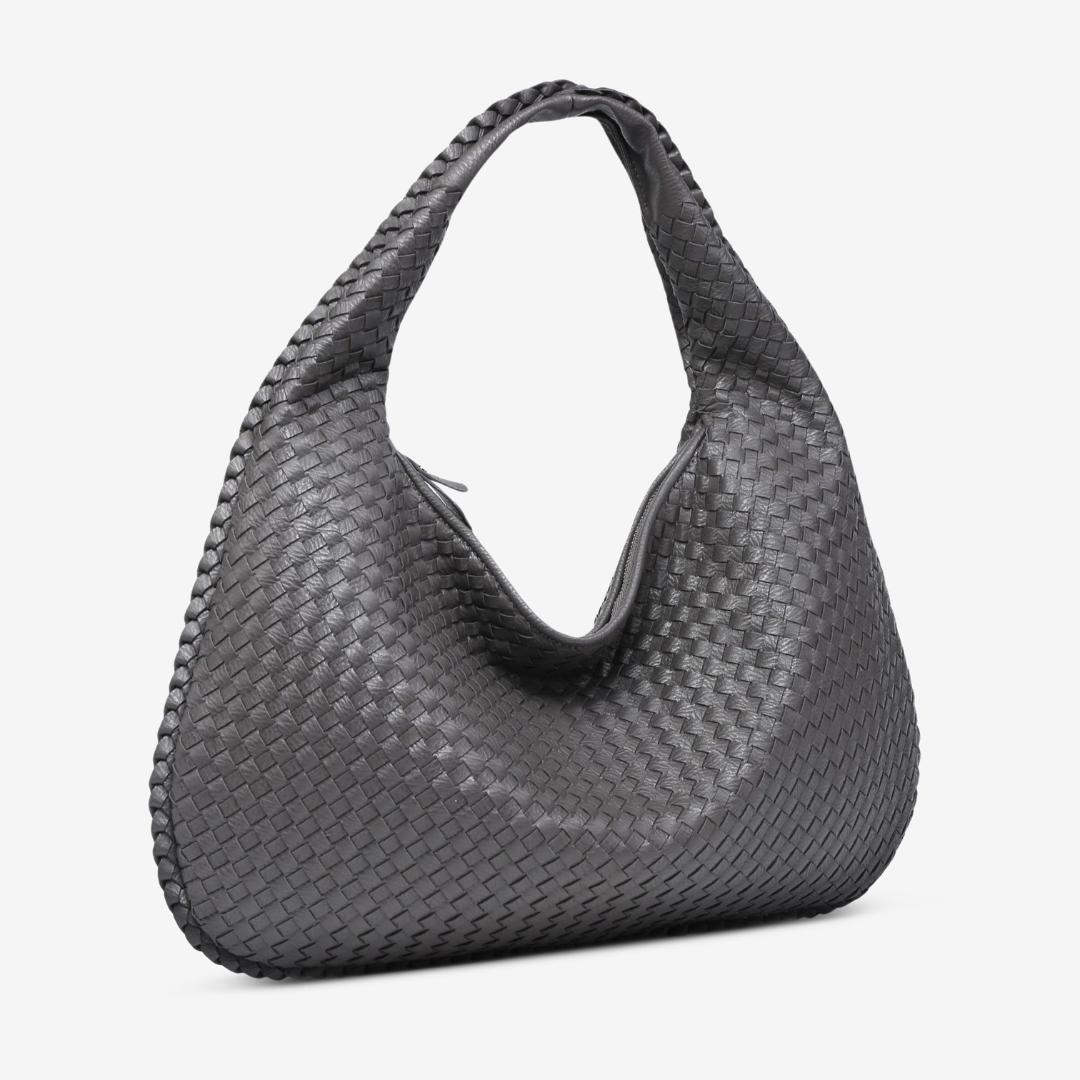 Meluraya Kesumba Tote Bag