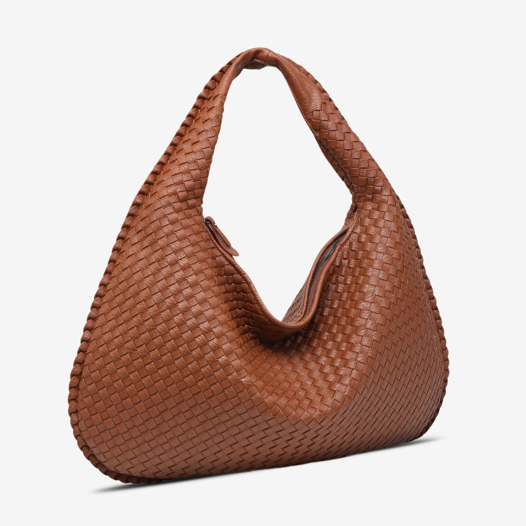 Meluraya Kesumba Tote Bag