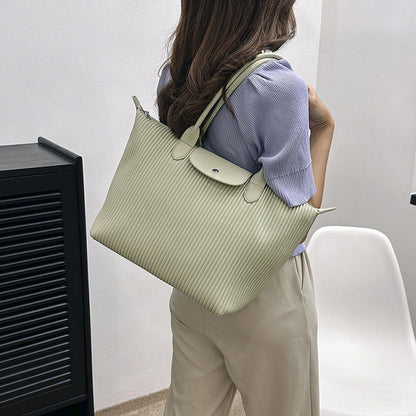 Embun Malam Pleated Tote