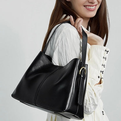 Bayang Sari Sentosa Retro Tote