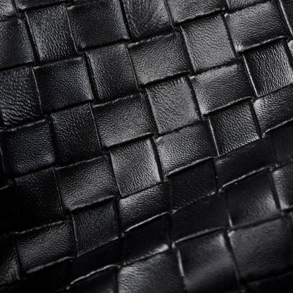 Meluraya Rangkai Shoulder Bag