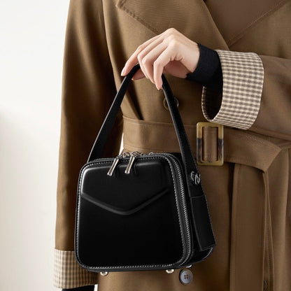 Embun Malam Ratna Trapeze Bag
