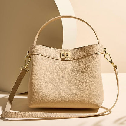 Embun Malam Santun Bucket Bag