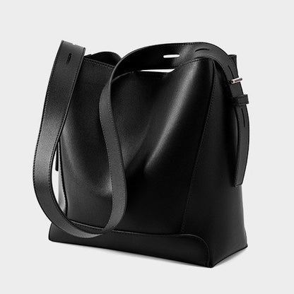 Bayang Sari Oversized Bucket Bag