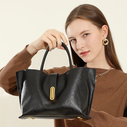 Bayang Sari Laksana Commuter Tote