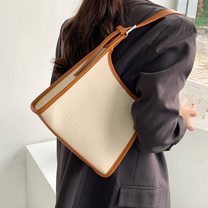 Bumi Lestari Mini Shoulder Bag