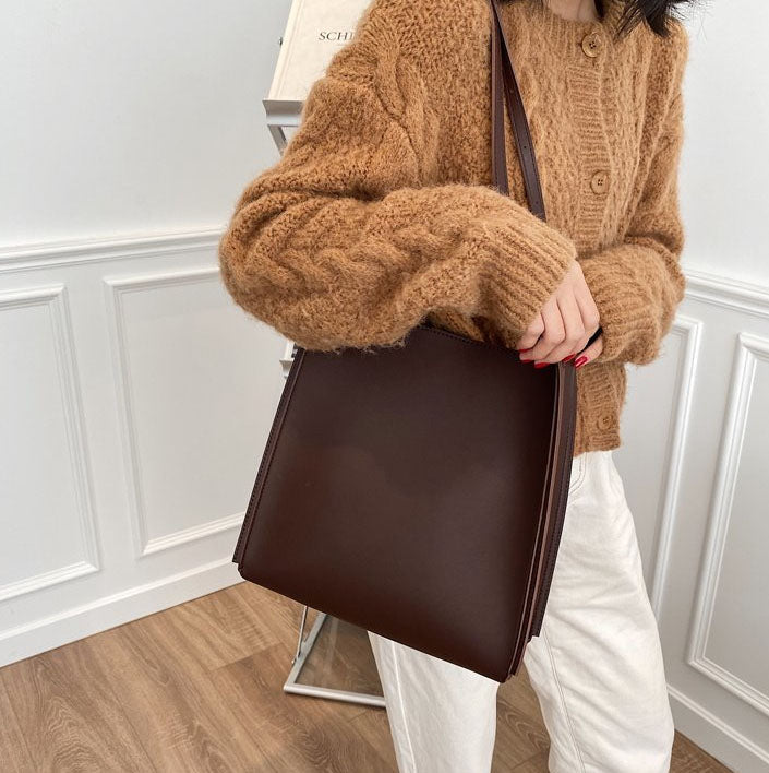 Rimba Jelita Essential Tote